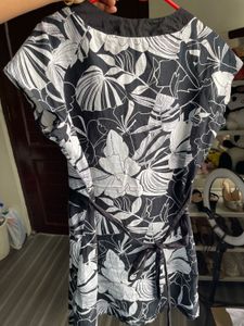 Y2K Black &amp; White Floral Tunic Top