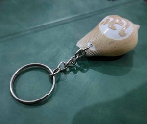 Keyring Shell Shaped