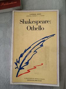 Shakespeare: Othello Critical Essays