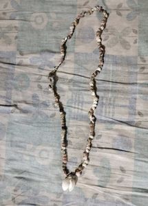 Chic Shell Pendant Necklace