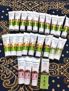 Mamaearth Skincare Bundle - Face Wash & Cream