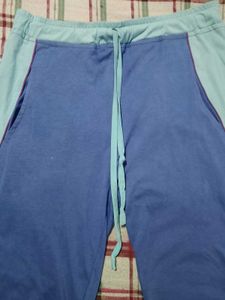 Comfortable cotton capri.