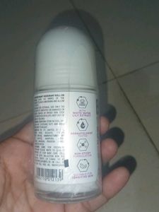 Engage Radiant Glow Roll-On Deodorant