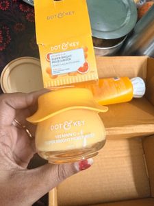 Dot & Key Vitamin C+E Super Bright Moisturizer