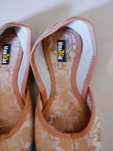 Floral Ethnic Mojari Shoes 20 cm One Time Used