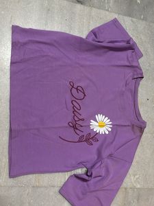 Cute Purple "Daisy" Graphic Tee