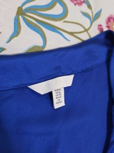 H&amp;M Vibrant Blue One Shoulder Top