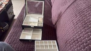 ✨🤌Elegant Black Jewelry Box Organizer