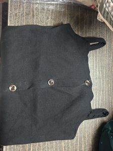 Black crop Top