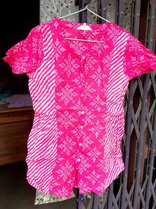 Pink &amp; White Cotton Kurti