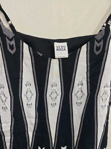 Veromoda Monochrome Aztec Print Camisole
