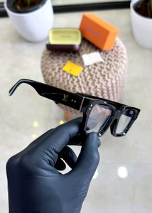 louis vuitton Frame Glasses