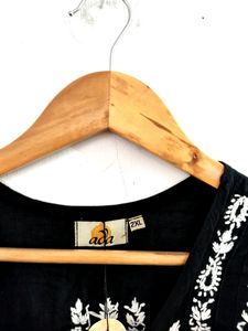 Ada Black Threads Embroidered Tunic ( Women )