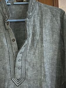 Men's Grey Embroidered Kurta