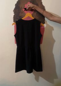 Black Sleeveless Peter Pan Collar Dress