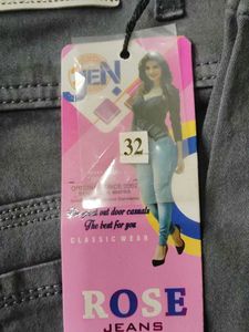 Gray High-Waisted Jeans Waist 25 Length30 Not Used