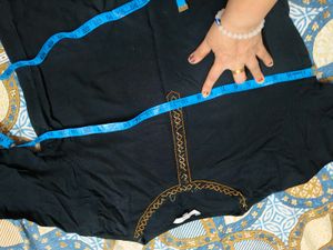 Beautiful Black Tunic In Xl Size For Women
