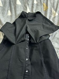 ⭐️sale⭐️ Black Button-Front Skirt ( skort)