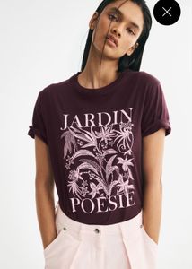 H&M Maroon Graphic T-Shirt