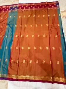 silk saree with zari weaves