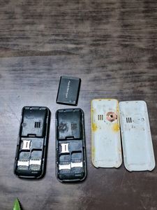Vintage Allen Feature Phones - Bundle