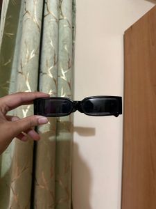 Bundle of 4 Sunglasses