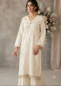 Elegant White Kurta Set with Embellishments