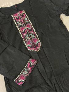 Embroidered black short kurti