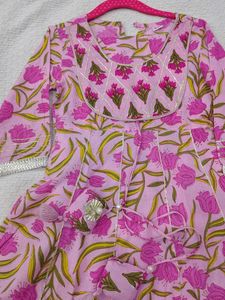 Beautiful Pink Floral Print Kurta Dress