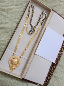 Elegant Gold Mangalsutra Necklace