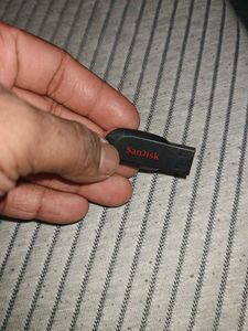 SanDisk USB Flash Drive 32gb