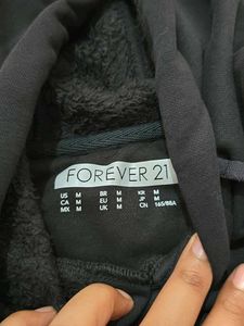 Hooded Cropped Sweatshirt