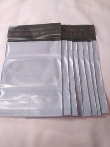 8 Courier Bags