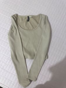 H&amp;M ribbed Long Sleeve Cropped Top