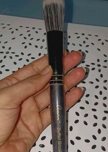 Professional ocean buffer Makeup Brush