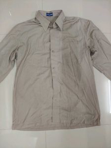 Men's Classic Button-Down Shirt