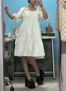 Chic White Puff Sleeve Tiered Dress