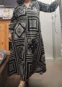 Stylish Black &amp; White Printed Kurta (XXL)