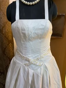 Elegant White Bridal Lehenga with Beaded Belt