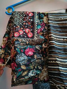 Beautiful Floral print Kurta set
