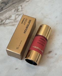 Hourglass Liquid Blush