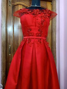 🌹Stunning Red Formal Gown🌹