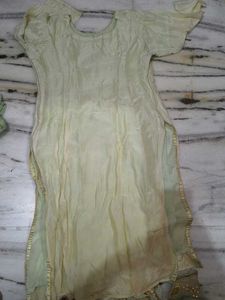 Elegant Embellished Kurta