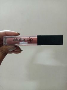 Swiss Beauty Matte Lip Liquid Lipstick