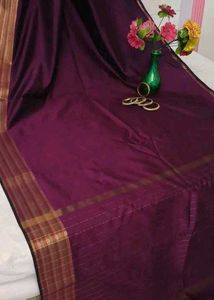 Elegant Silk Saree with Tassels Zaree Patta