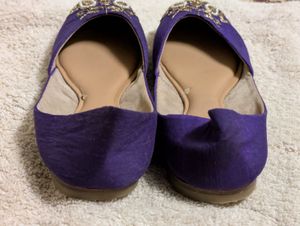 Handcrafted Purple Juttis Size 5