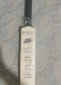 lsg signed miniature bat
