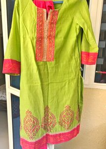 Green Colour By Pantaloons Kurta Set