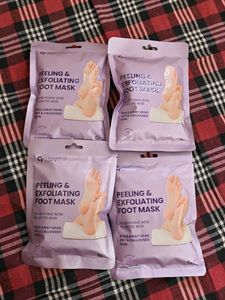 Carbamide Forte Foot Mask Pack of 4
