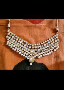 Exquisite Pearl and Kundan Jewellery Set